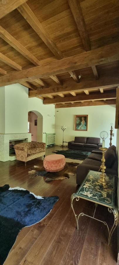 Farolfi Apartments Villa Galliera Болонья Екстер'єр фото